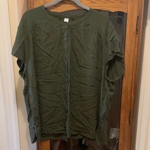 Ladies Old Navy Green Casual or Dress Shirt